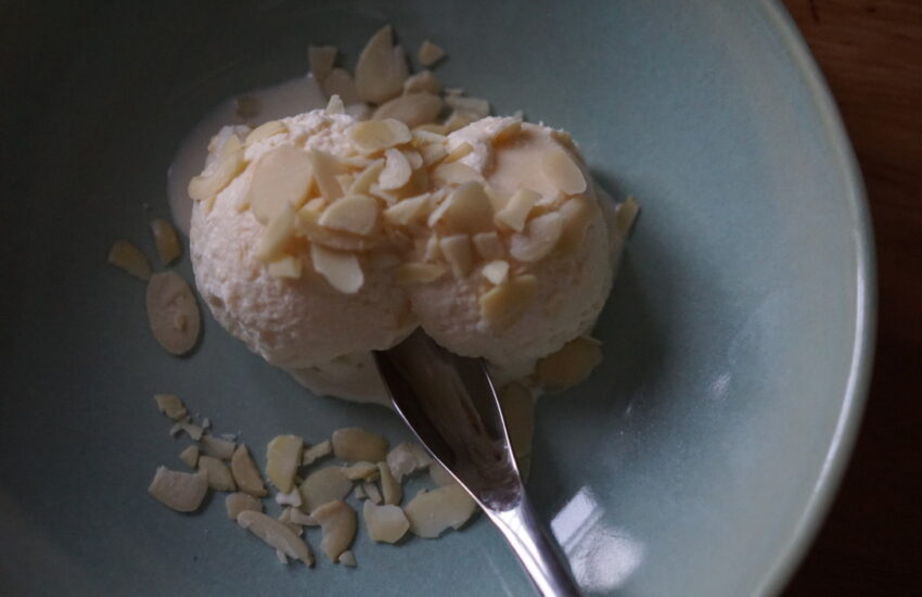 almond ice cream